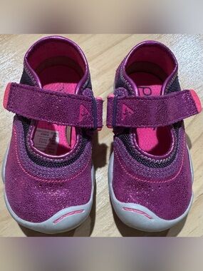 PLAE Emme Metallic Mary Jane Sneakers, sz 6